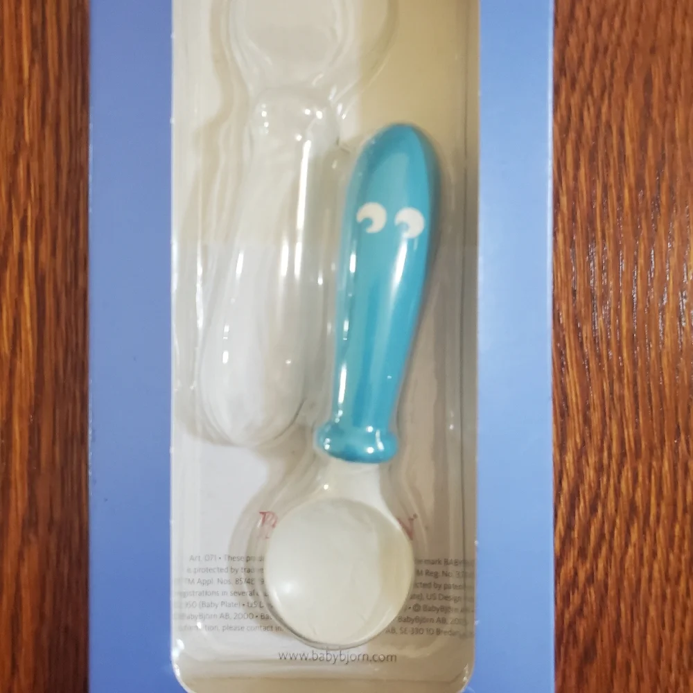 BabyBjorn Baby Spoon Blue Feeding Eating Infant 4 Months Dishwasher Safe New